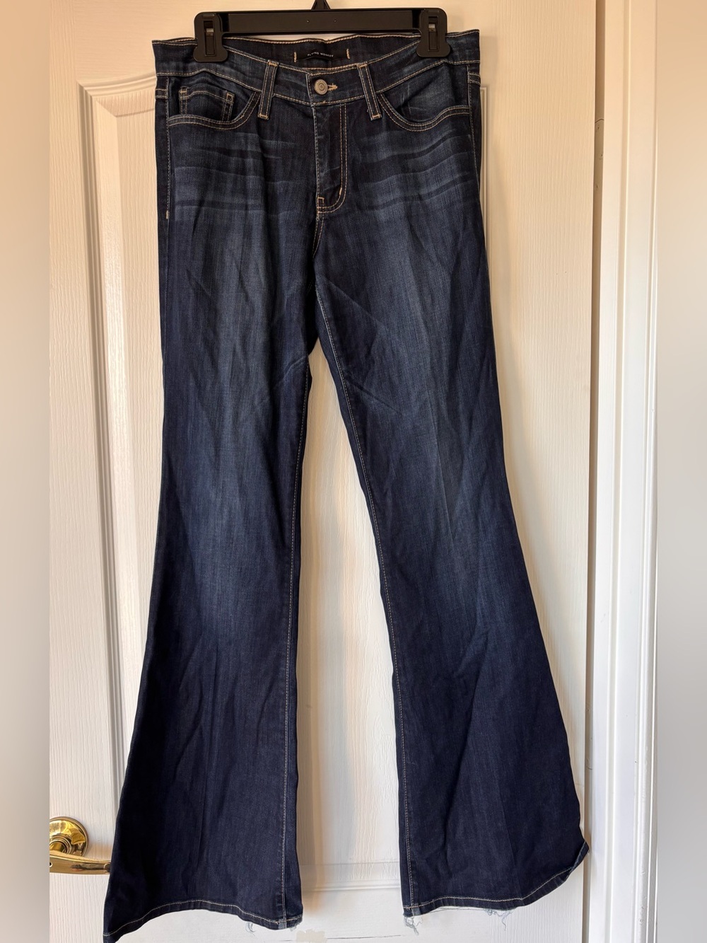 Flying Monkey Mid Rise Flare Jeans Womens 28 dark wash denim